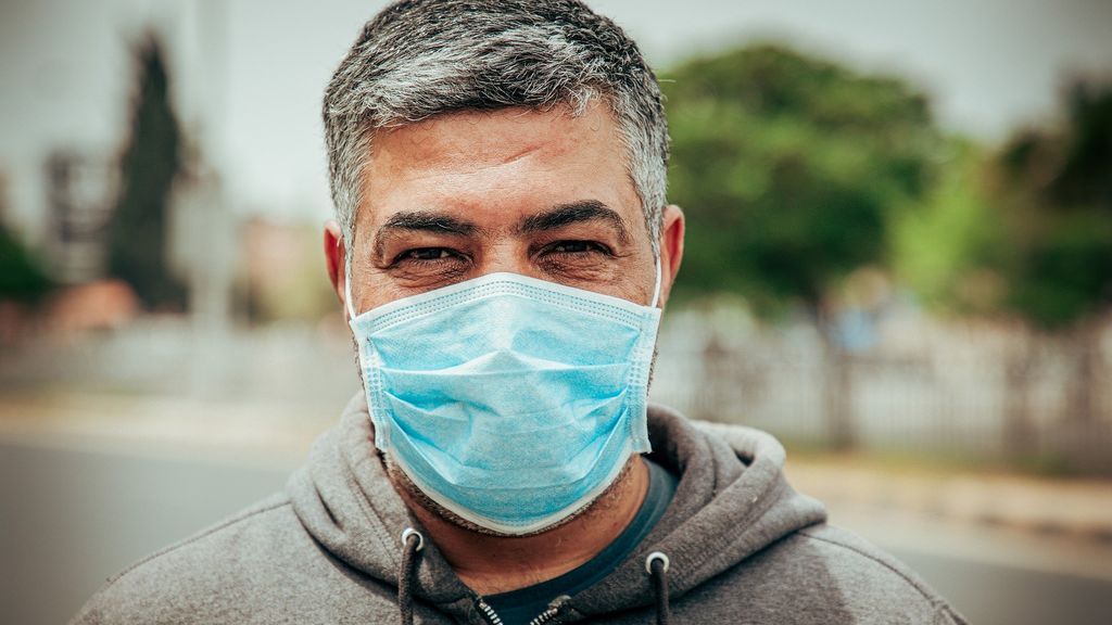 El nuevo lenguaje de la cara con la mascarilla: cómo descifrar ahora expresiones de alegría, miedo, desprecio o ira