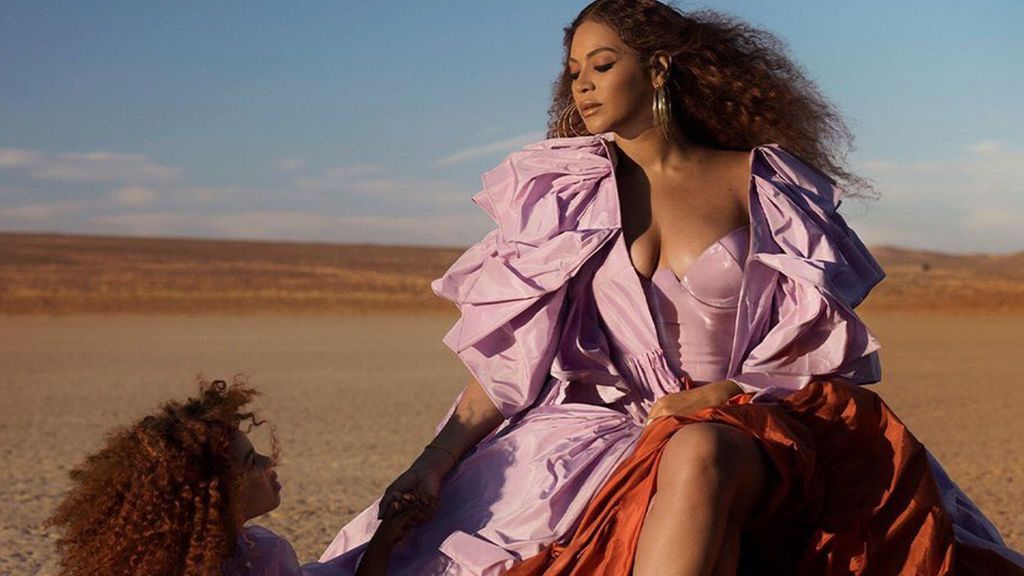 Beyoncé, junto a Ivy, en el vídeo inspirado en 'El rey león'.