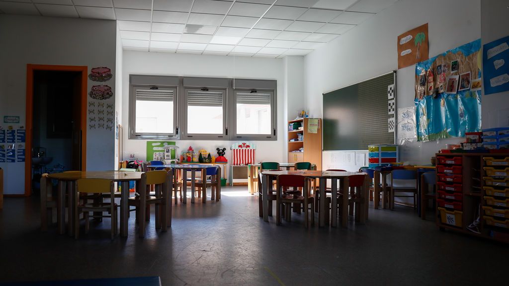 El Gobierno permite la vuelta a las aulas en las comunidades en fase 2 El Gobierno permite la vuelta a las aulas en las comunidades en fase 2