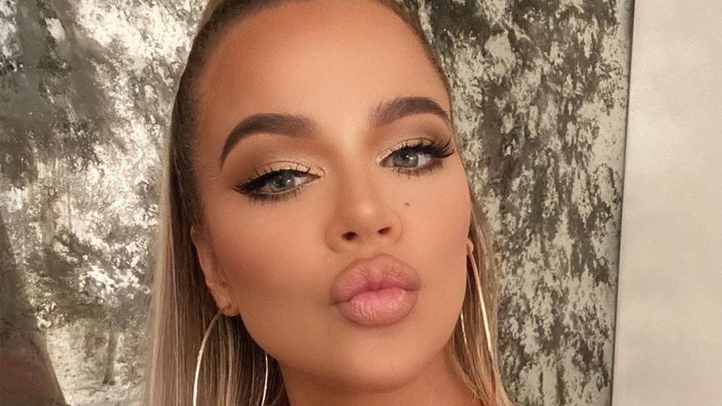 El nuevo look de Khloé Kardashian causa revuelo entre sus fans: no es solo un cambio de color