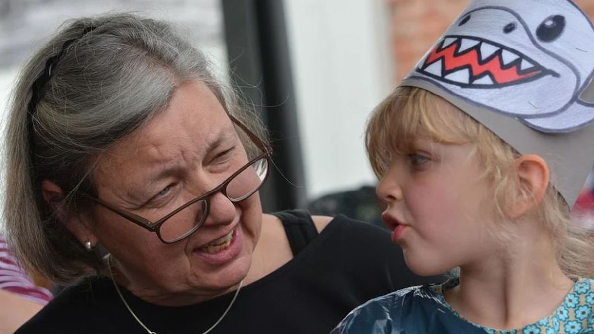 Condenan a una abuela en Países Bajos a borrar las imágenes de sus nietos en redes sociales