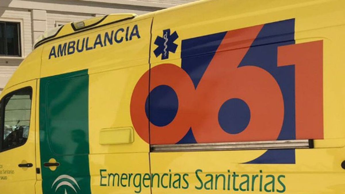 Un niño de tres años cae al vacío en Málaga desde un tercer piso