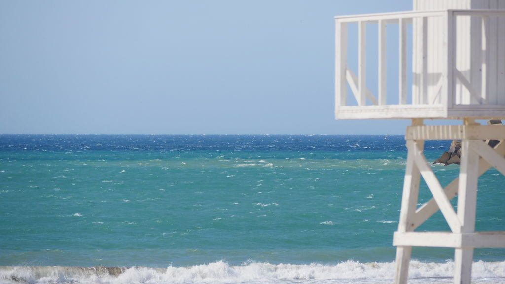 El temporal de levante en la Playa de El Carmen