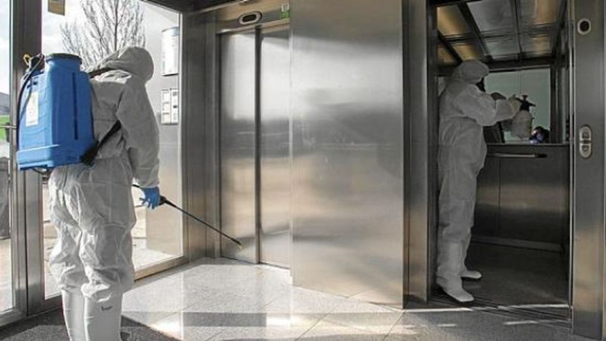 El peligro de los ascensores en el contagio del coronavirus: España es la que más tiene de Europa