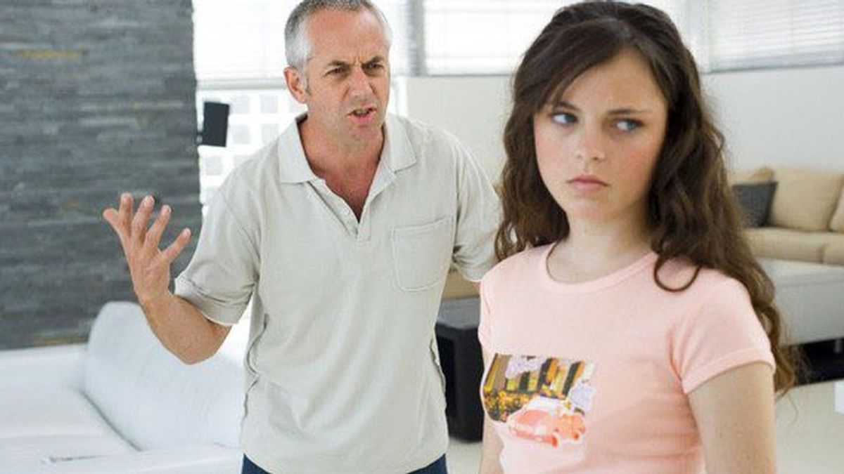 Padres e hijos al límite de su paciencia: cómo acabar el confinamiento "sin volverse locos" Padres e hijos al límite de su paciencia: cómo acabar el confinamiento "sin volverse locos"