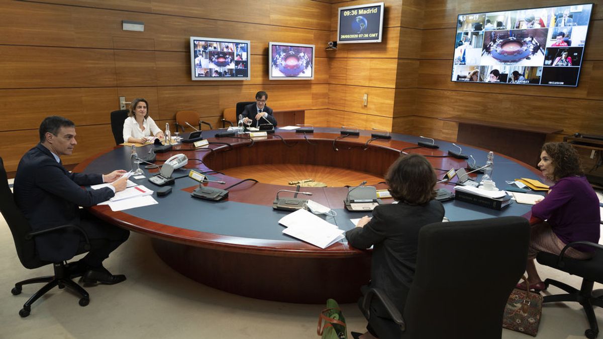 El Gobierno extiende 1 mes más el aplazamiento de impuestos sin intereses para autónomos y pymes El Gobierno extiende 1 mes más el aplazamiento de impuestos sin intereses para autónomos y pymes