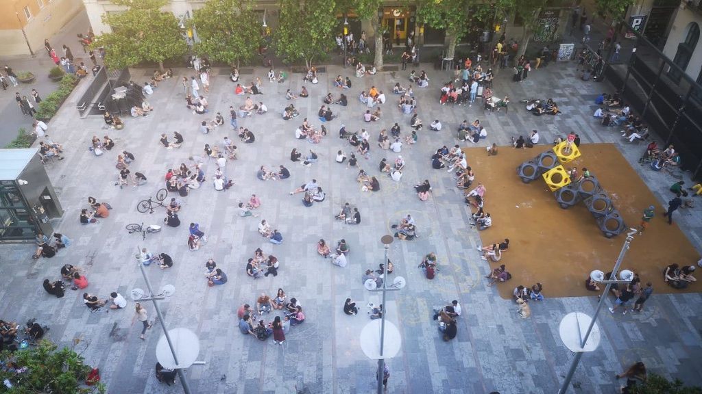 El uso de mascarilla, residual en el barrio de Gracia de Barcelona en la entrada a la fase 1 El uso de mascarilla, residual en el barrio de Gracia de Barcelona en la entrada a la fase 1