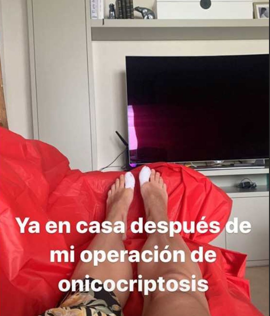 Los pies de Alba Carrillo
