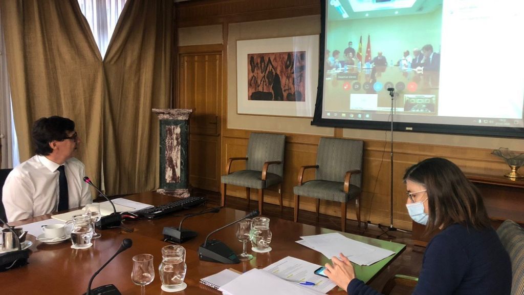 Sanidad recibe las peticiones de desescalada de Madrid, Andalucía, Valencia, Galicia, Baleares y Canarias Sanidad recibe las peticiones de desescalada de Madrid, Andalucía, Valencia, Galicia, Baleares y Canarias