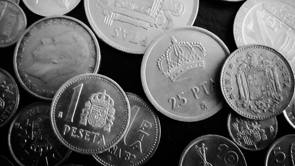 Las pesetas, 140 años de dinero que no valdrá nada a partir de este año