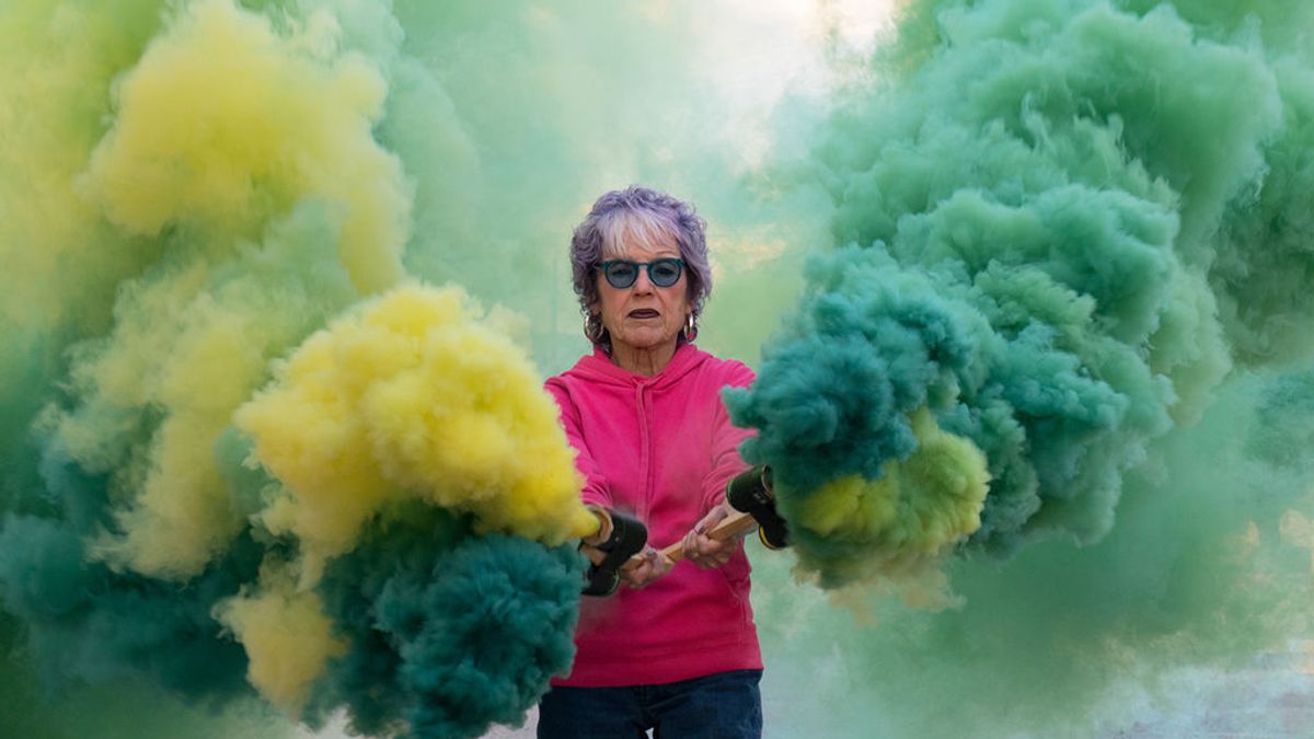 Judy Chicago o por qué el arte importa en tiempos de crisis: "Arroja luz sobre los problemas"