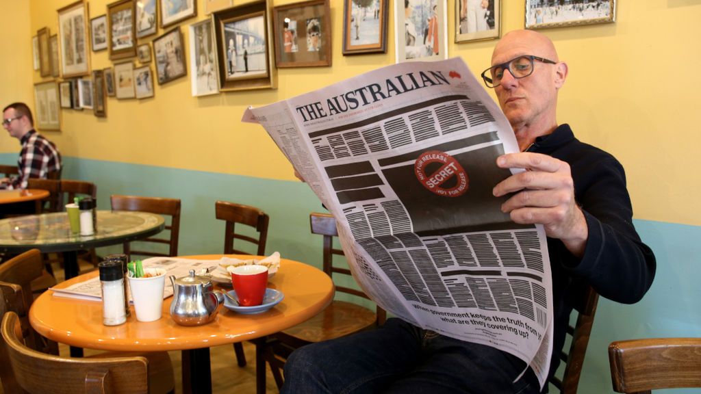 Compartir el periódico en un bar es seguro Compartir el periódico en un bar es seguro