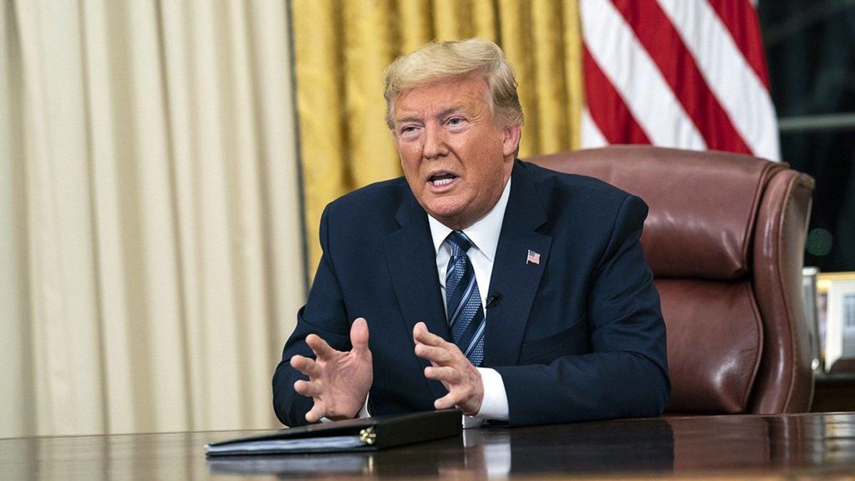 Twitter señala un mensaje de Donald Trump por incitar a la violencia Twitter señala un mensaje de Donald Trump por incitar a la violencia