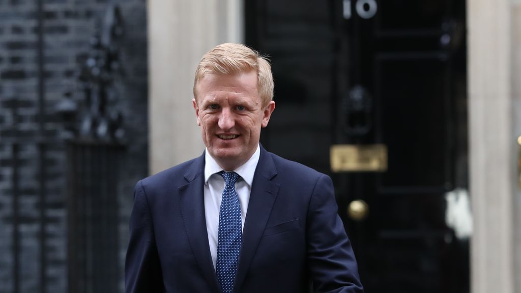 El ministro de Cultura, Medios y Deportes del Reino Unido, Oliver Dowden