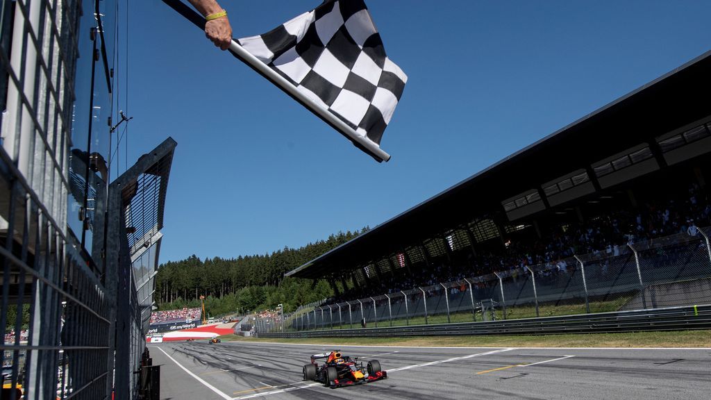 Bandera a cuadros en el Gran Premio de Austria de Fórmula 1