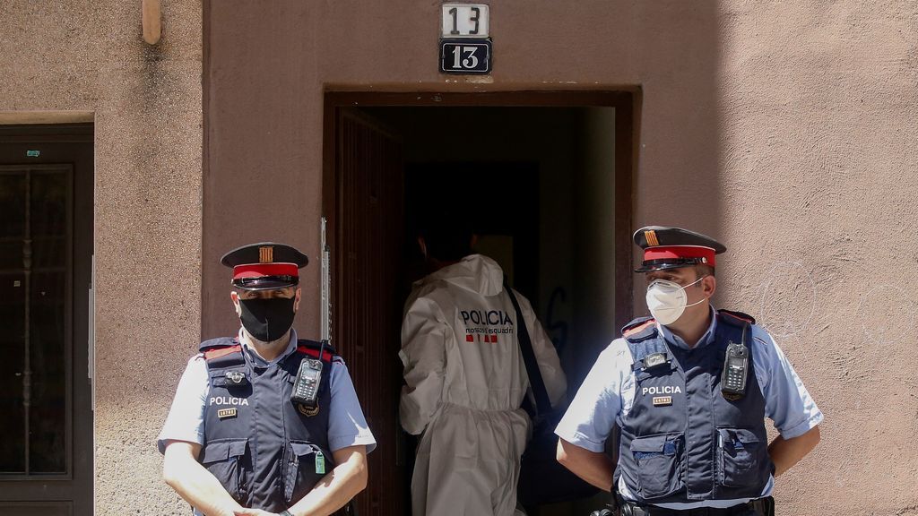 Asesinada una mujer en su domicilio en Barcelona: buscan a su pareja como presunto agresor