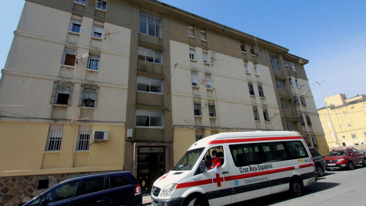 Sanidad estudia precintar al menos cuatro bloques de viviendas en Ceuta, foco del último brote