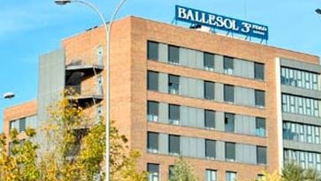 Denuncian la desatención de una residencia de Valladolid por la fuga de una mujer con demencia y positivo por covid Denuncian la desatención de una residencia de Valladolid por la fuga de una mujer con demencia y positivo por covid
