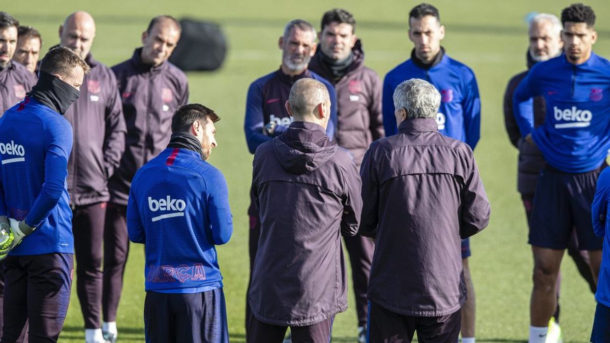 El Barça reconoce cinco jugadores positivos por coronavirus pese al intento de La Liga de esconder los contagios El Barça reconoce cinco jugadores positivos por coronavirus pese al intento de La Liga de esconder los contagios