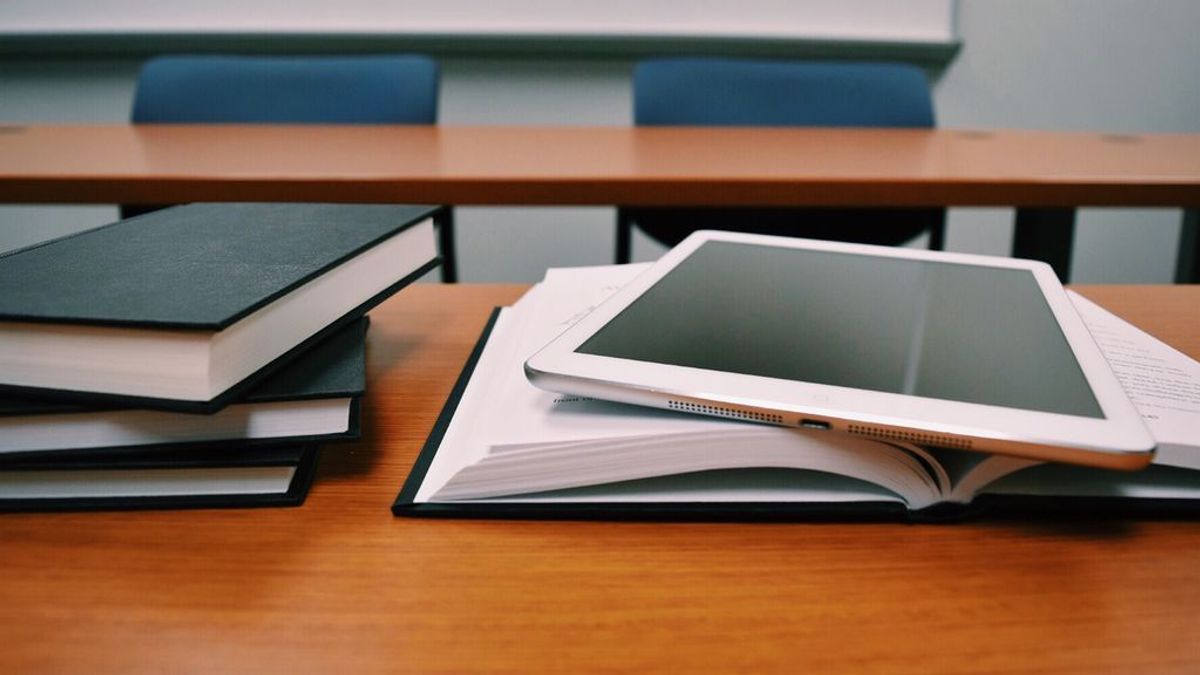 Ordenadores y tablets para tus hijos: los centros educativos dotarán de material a los alumnos que lo necesiten