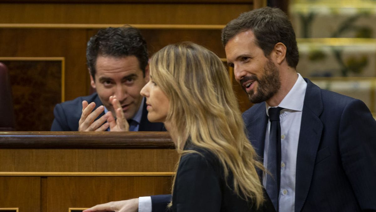 Alvarez de Toledo responde a las críticas de Feijóo: "A mí tampoco me gustan algunas de sus intervenciones" Alvarez de Toledo responde a las críticas de Feijóo: "A mí tampoco me gustan algunas de sus intervenciones"