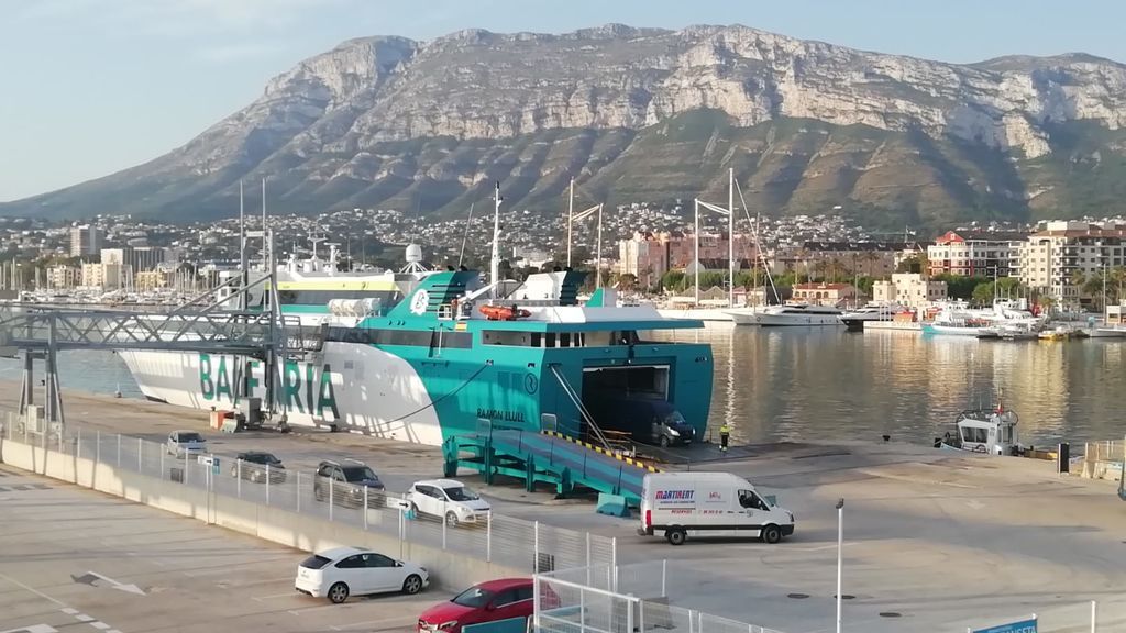 Ferry puerto Denia