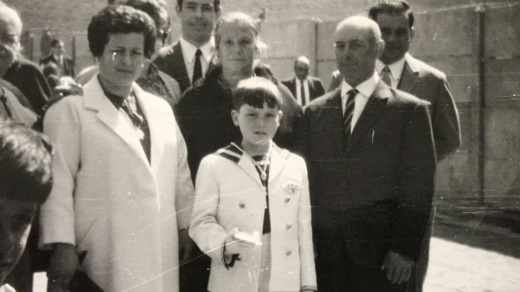 Anunciación, el día de la comunión de su hijo mayor