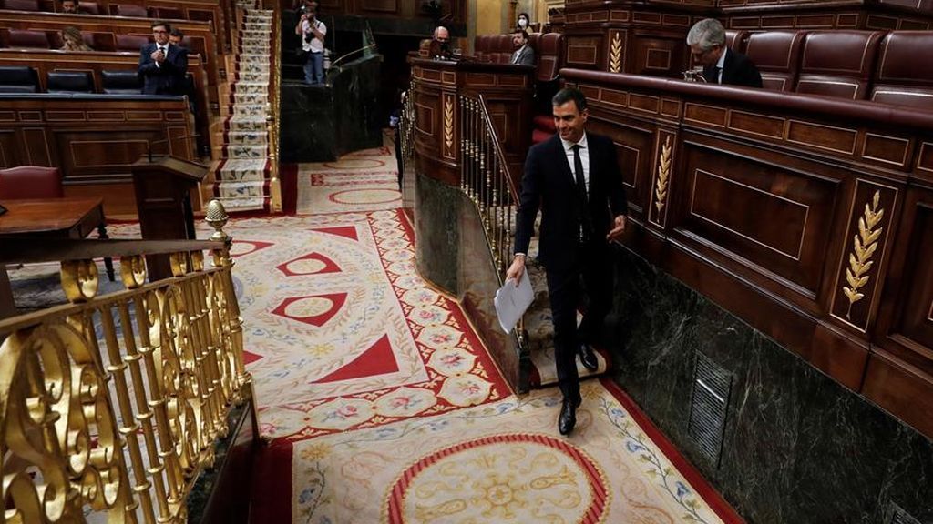 El presidente del Gobierno, Pedro Sánchez, tras su intervención en la tribuna del Congreso El presidente del Gobierno, Pedro Sánchez, tras su intervención en la tribuna del Congreso