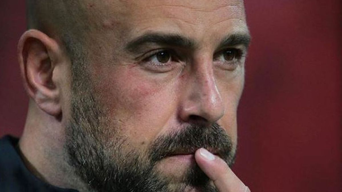 Pepe Reina responde a las críticas: "Siento no ser un intelectual y hablar desde el corazón" Pepe Reina responde a las críticas: "Siento no ser un intelectual y hablar desde el corazón"