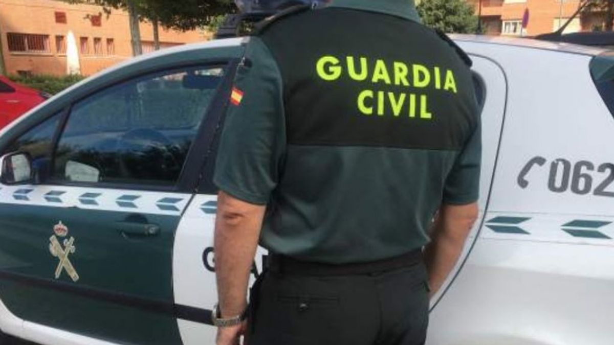 Detenido un hombre de 70 años acusado de matar a otro apuñalándole con un cuchillo jamonero en Valencia
