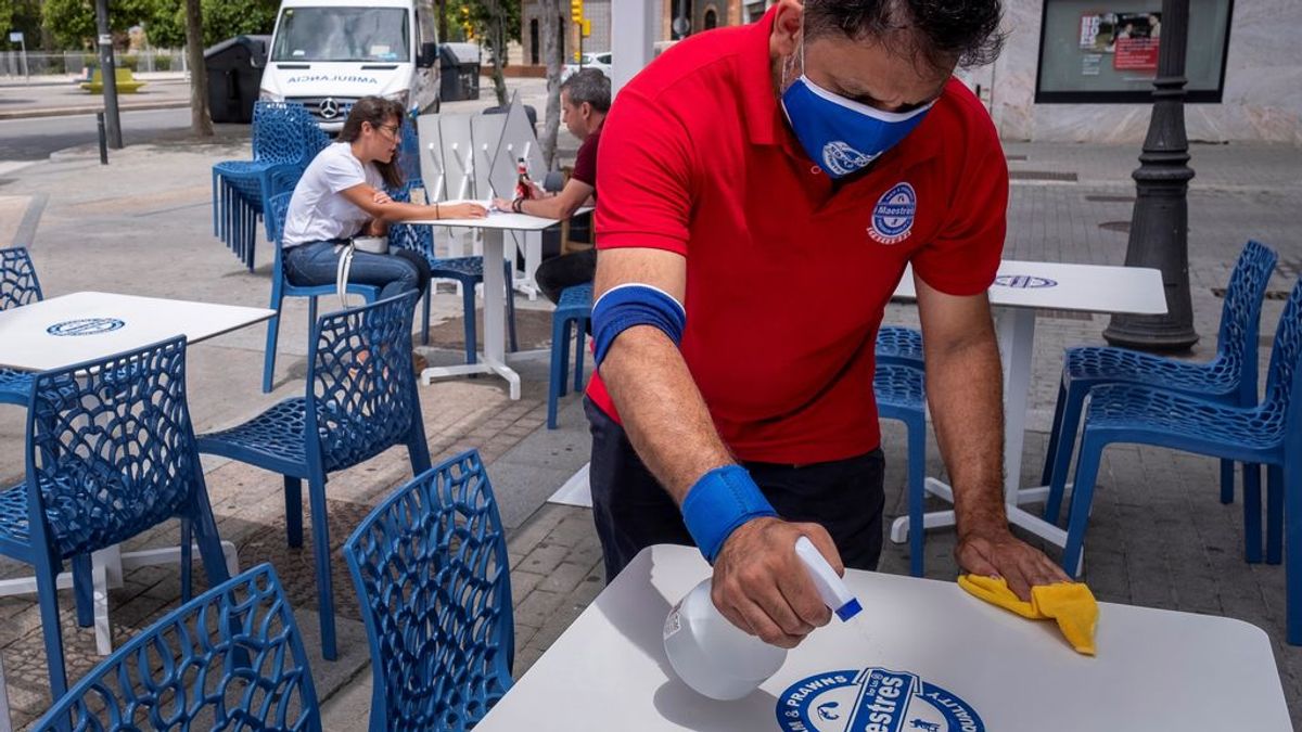FEDEA advierte de que el diseño del Ingreso Mínimo Vital incentivará a "trabajar en negro" a quienes lo perciban FEDEA advierte de que el diseño del Ingreso Mínimo Vital incentivará a "trabajar en negro" a quienes lo perciban