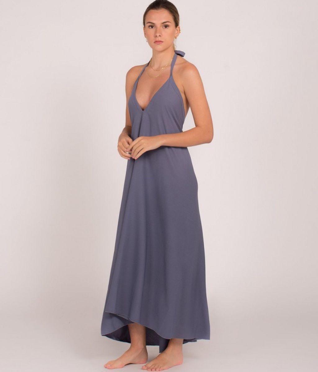 vestido-midi-escote-halter-azul-RENATTAANDGO