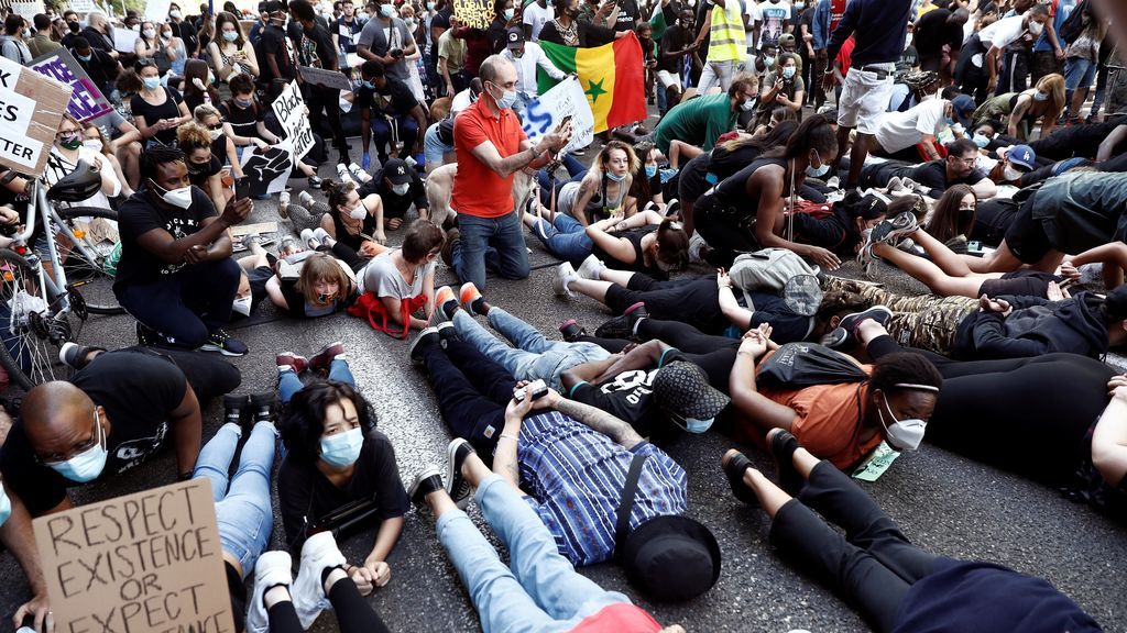 Las protestas por la muerte de George Floyd se extienden a España: cientos de personas se manifiestan en Madrid y Barcelona