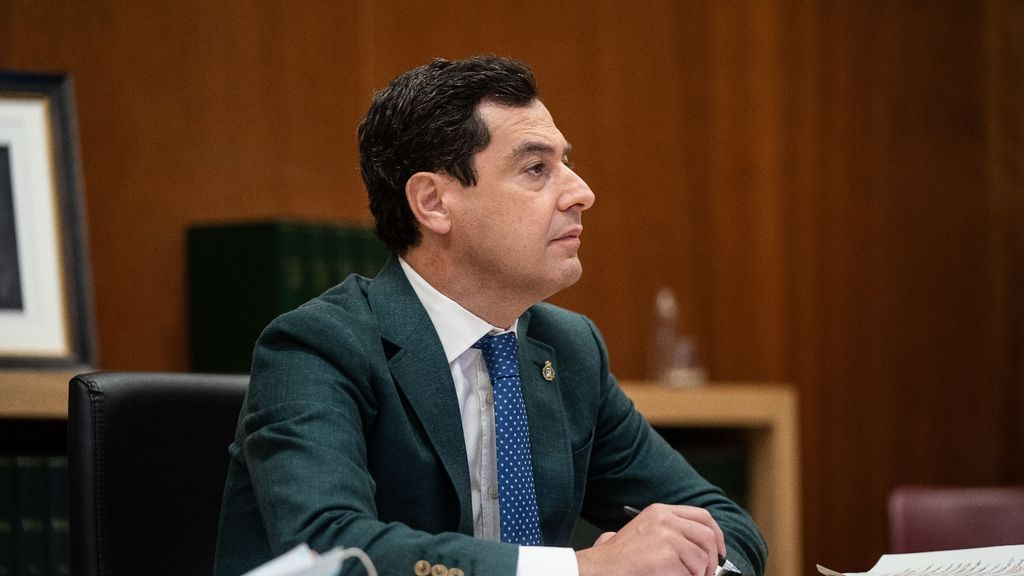 Juanma Moreno pide al Gobierno suspender la Operación Paso del Estrecho por el coronavirus Juanma Moreno pide al Gobierno suspender la Operación Paso del Estrecho por el coronavirus