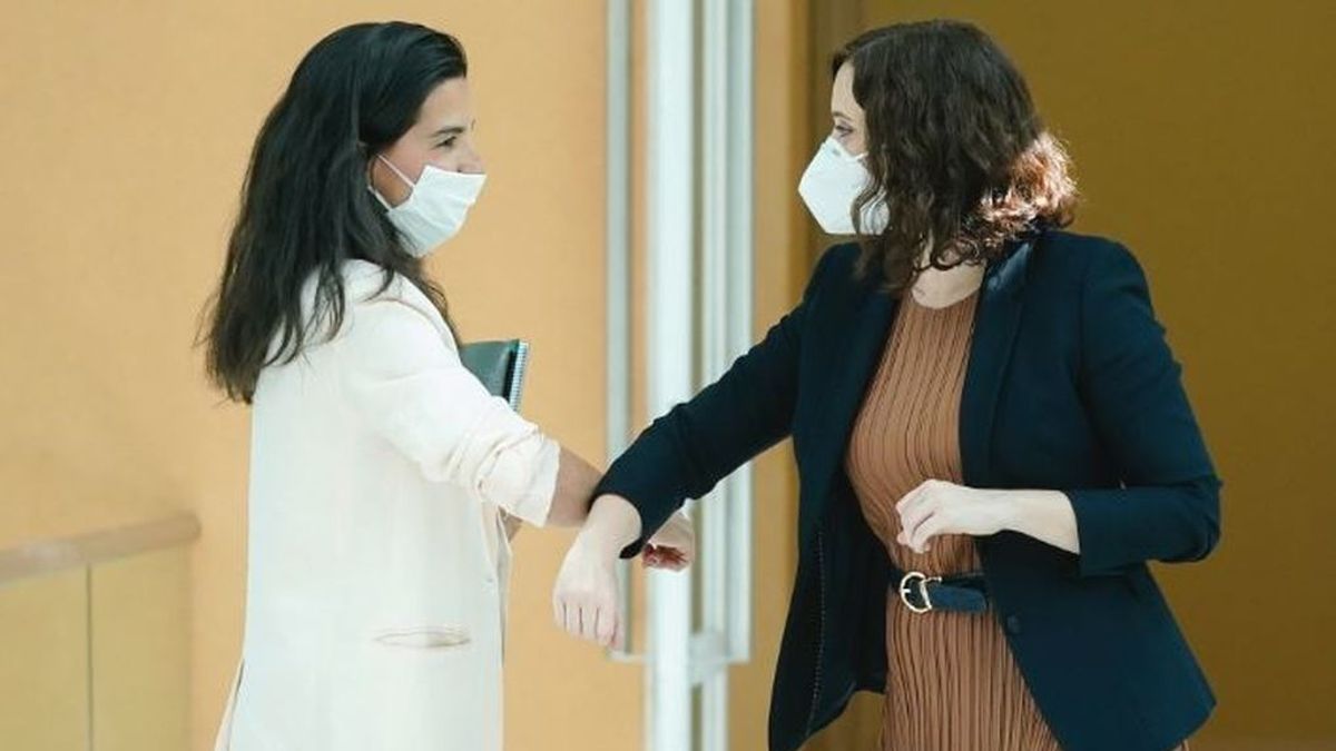 Vox dice que en Madrid se ha cometido un"geriatricidio" pero no acude a los tribunales sino al Defensor del Pueblo Vox dice que en Madrid se ha cometido un"geriatricidio" pero no acude a los tribunales sino al Defensor del Pueblo
