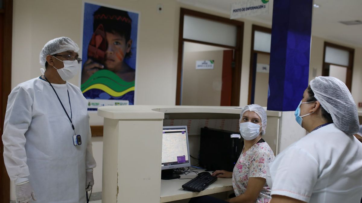 Brasil supera los 700.000 contagiados en plena polémica por el recuento de datos Brasil supera los 700.000 contagiados en plena polémica por el recuento de datos