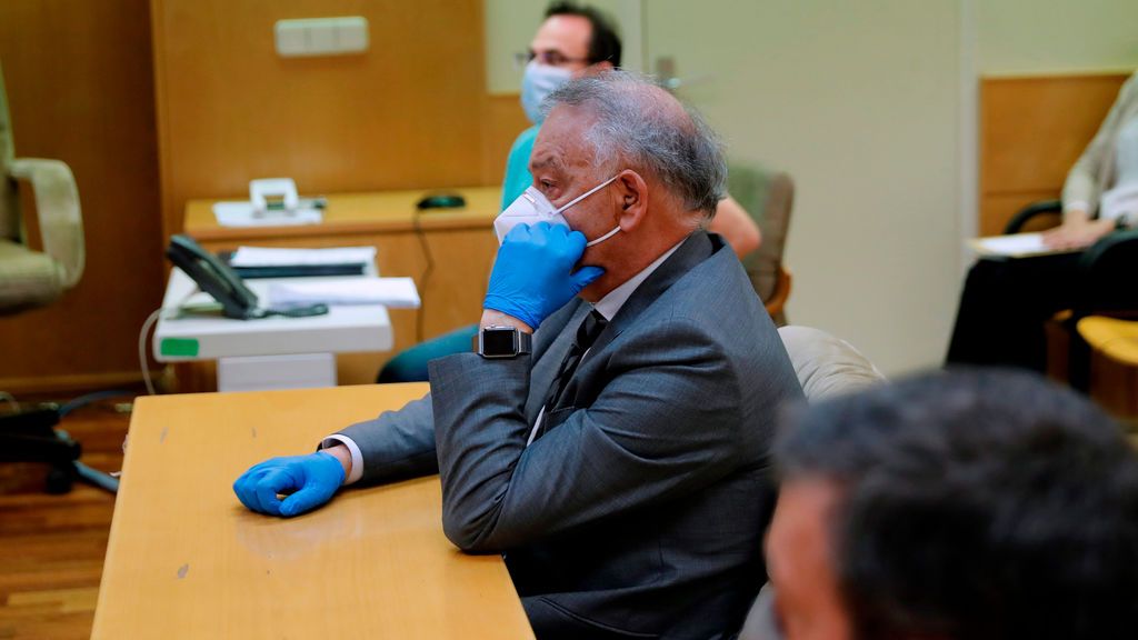 Policía Patriótica: Eugenio Pino niega que intentara contaminar la causa contra Pujol Ferrusola con un 'pendrive' Policía Patriótica: Eugenio Pino niega que intentara contaminar la causa contra Pujol Ferrusola con un 'pendrive'