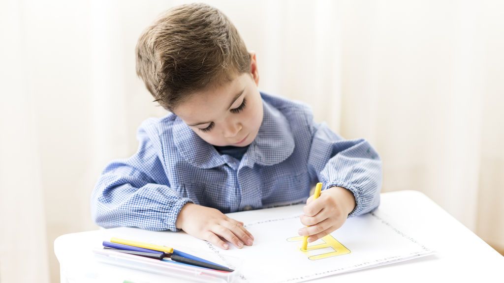 ¿Mi hijo es zurdo? Cómo identificar las señales.