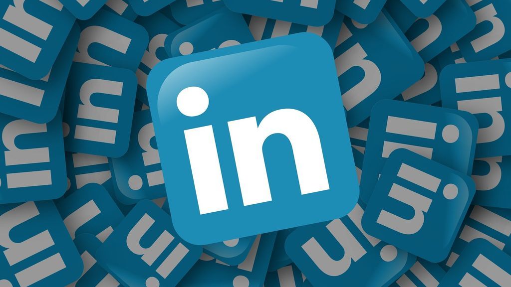 LinkedIn es un escaparate en el que gestionar y potenciar tu marca personal: consejos para crearte un perfil