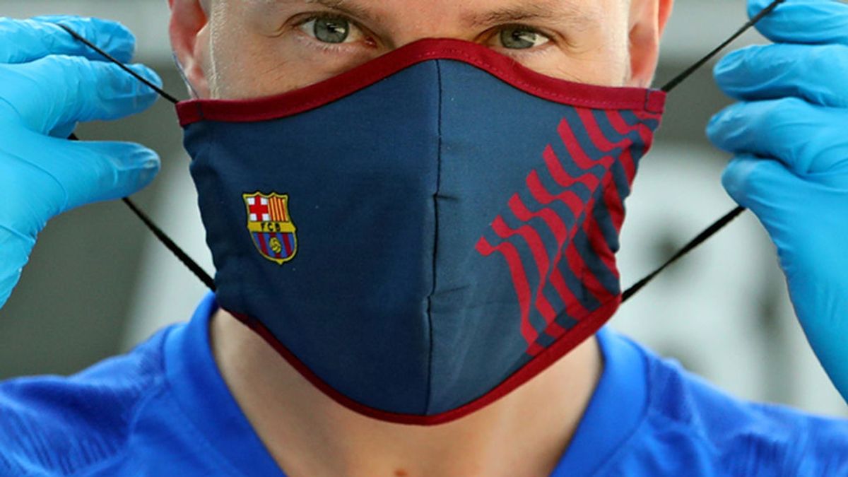 Las mascarillas de los equipos de las 5 grandes ligas: de los 18 euros del Barça a los 3,99 del Betis