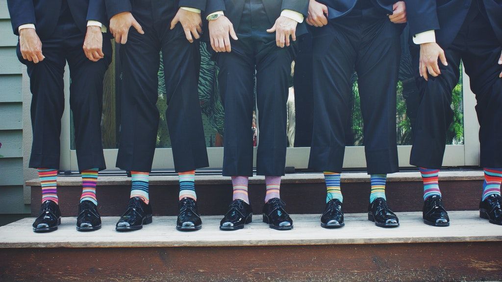 ¿Cuál es el tipo de zapatos de hombre que mejor sientan con traje?