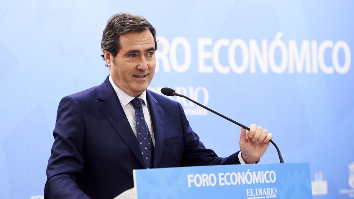 El presidente de la CEOE: "Es muy difícil que el acuerdo de los ERTE esté el día 15 de junio" El presidente de la CEOE: "Es muy difícil que el acuerdo de los ERTE esté el día 15 de junio"
