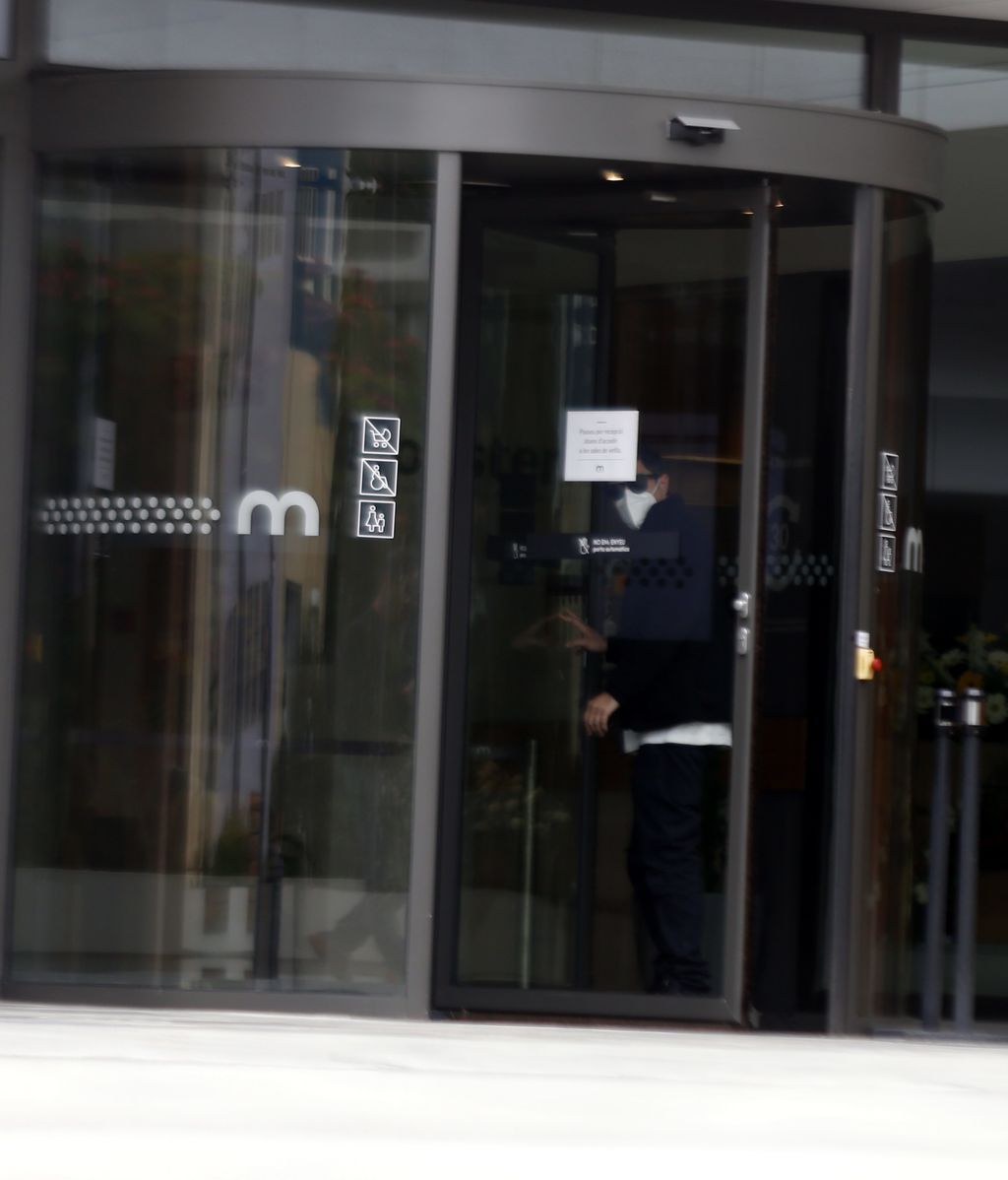 Familiares y amigos dan su último adiós a Rosa María Sardá