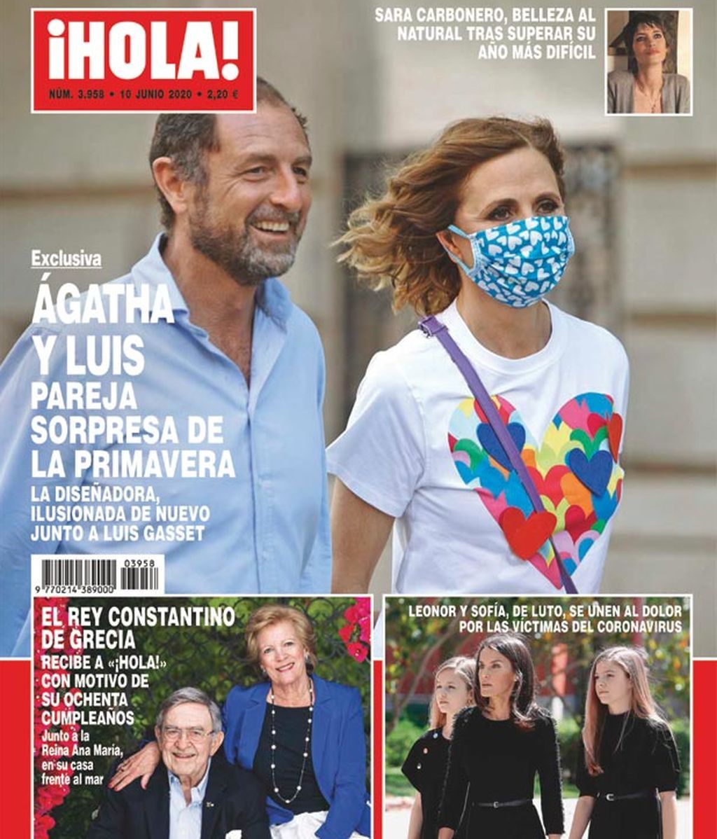 Agatha Ruiz de la Prada y Luis Gasset en la portada de ¡Hola!