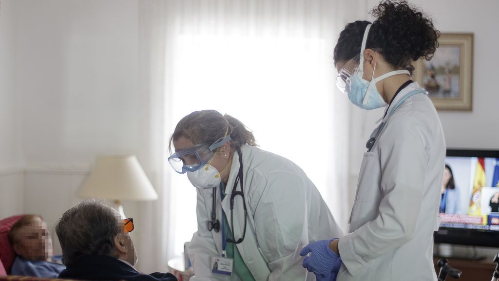 Los médicos de las residencias de Madrid: "Hemos estado en las trincheras, es más, nosotros las hemos construido"