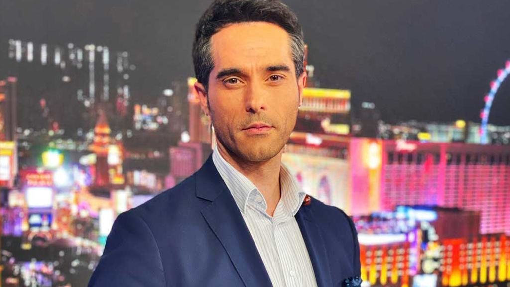 Antonio Texeira, presentador de noticias en la cadena NBCUniversal / Telemundo