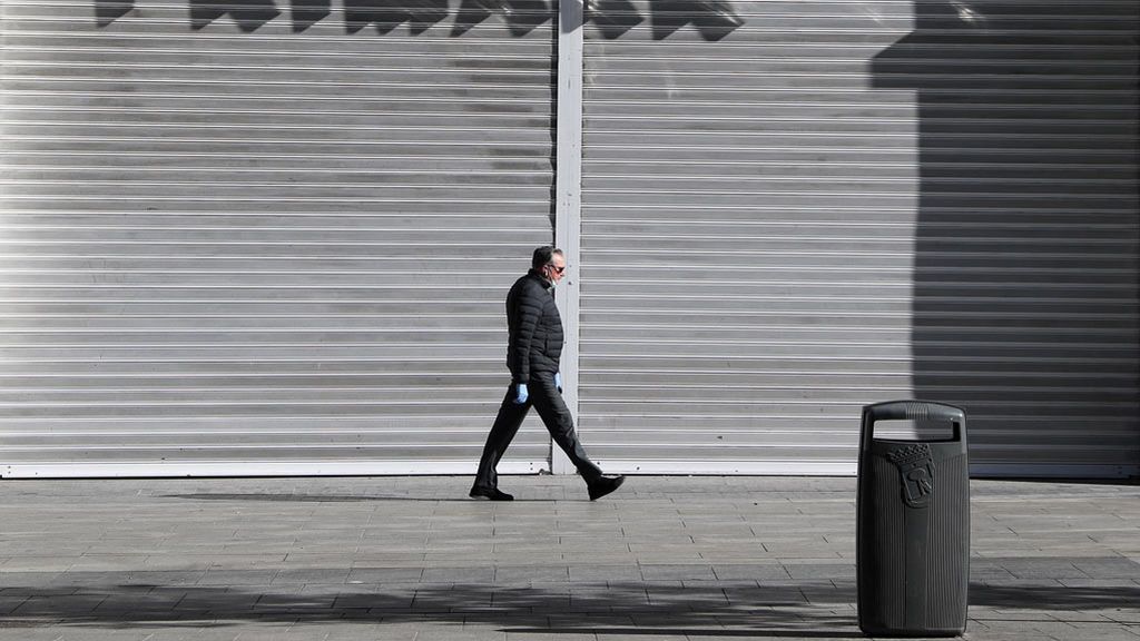 La economía española tocó fondo en abril, con los peores indicadores de su historia