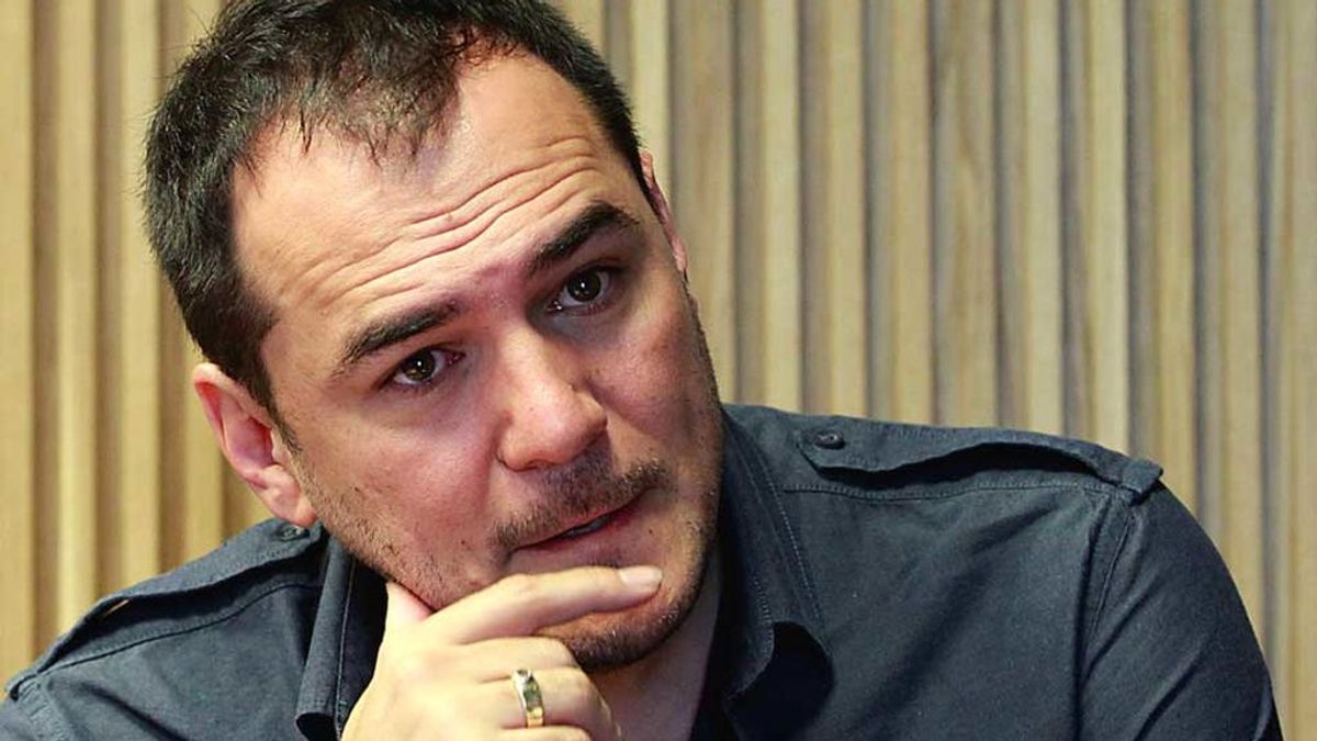 Ismael Serrano contradice a Bosé y Bunbury en las teorías conspiranoicas contra las vacunas Ismael Serrano contradice a Bosé y Bunbury en las teorías conspiranoicas contra las vacunas