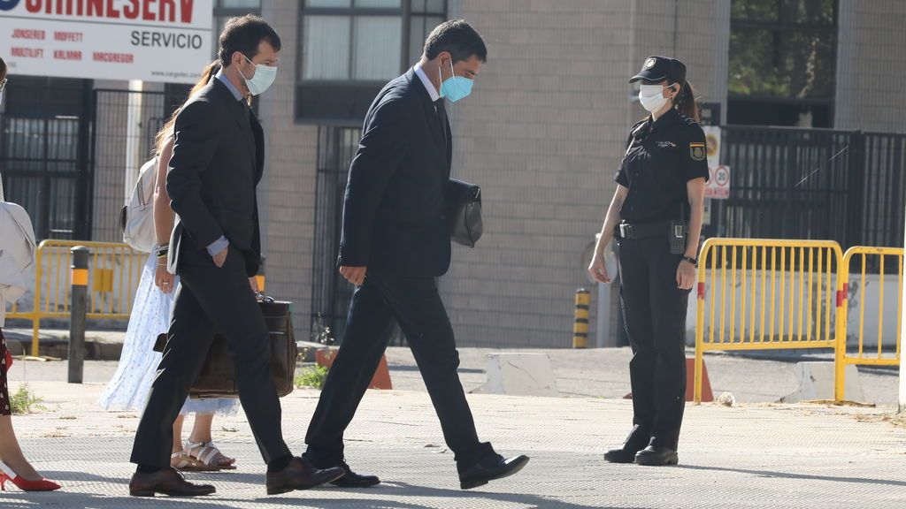 La Fiscalía considera al mayor Trapero autor directo del 'procés' porque la actuación de los Mossos fue "indispensable" La Fiscalía considera al mayor Trapero autor directo del 'procés' porque la actuación de los Mossos fue "indispensable"