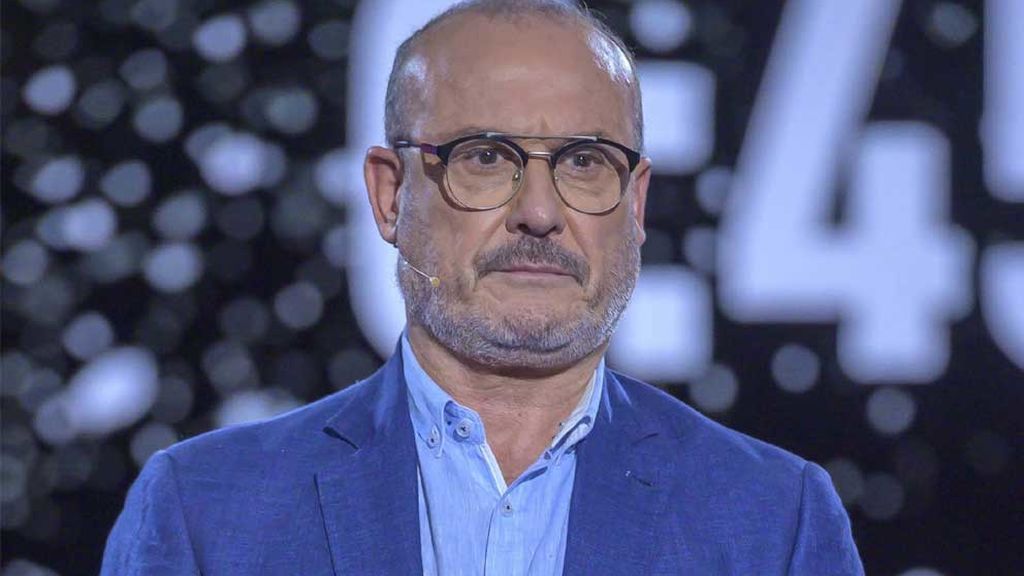 Manolo Ximénez, hermano de Mila Ximénez, en el plató de 'GH Vip' (2019)
